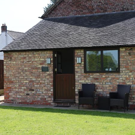 Malthouse Farm Cottage Studio Dilhorne Exteriör bild