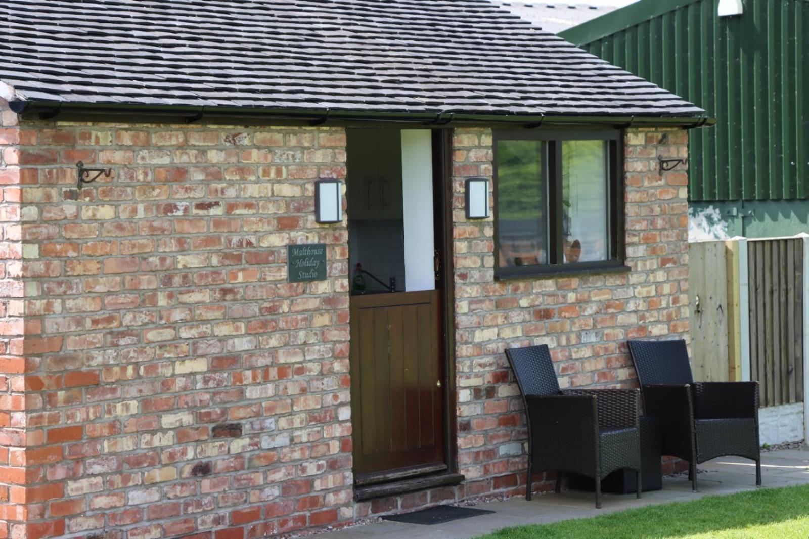 Malthouse Farm Cottage Studio Dilhorne Exteriör bild